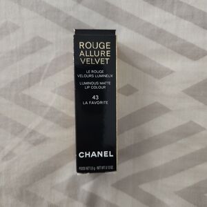 ROUGE ALLURE VELVET Luminous Matte Lip Colour # 43 La Favorite